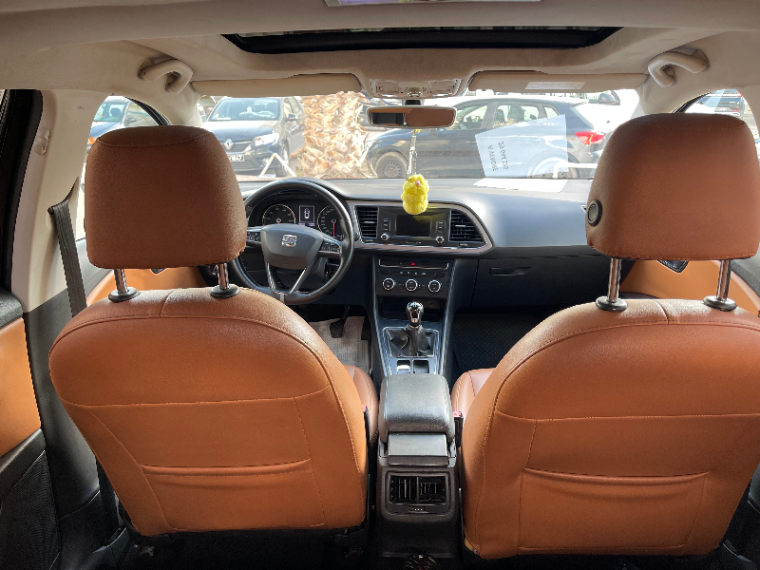 Seat Leon - Photo 6