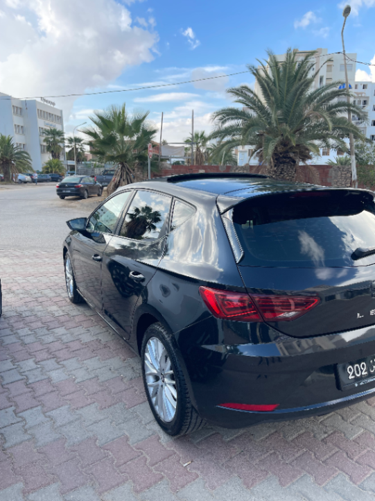 Seat Leon - Photo 4