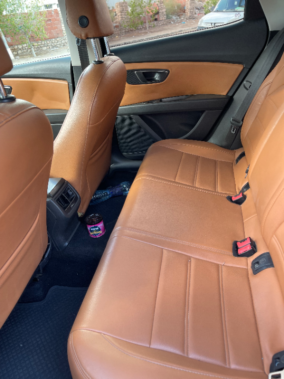 Seat Leon - Photo 2