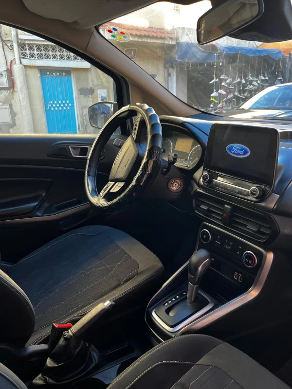 Ford ECOSPORT - Photo 2