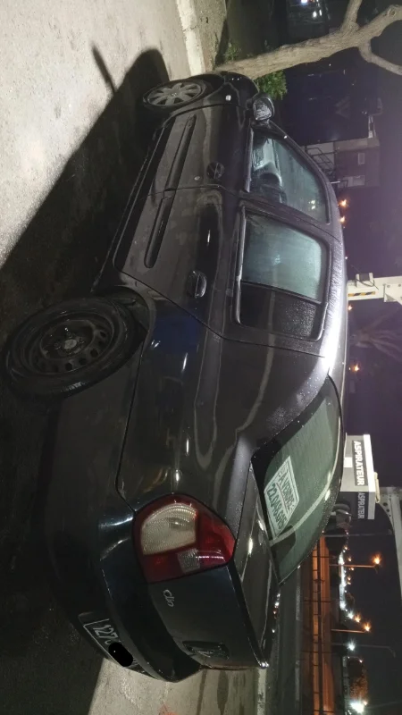 Renault Clio - Photo 3