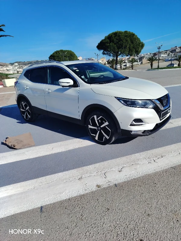 Nissan Qashqai - Photo 2