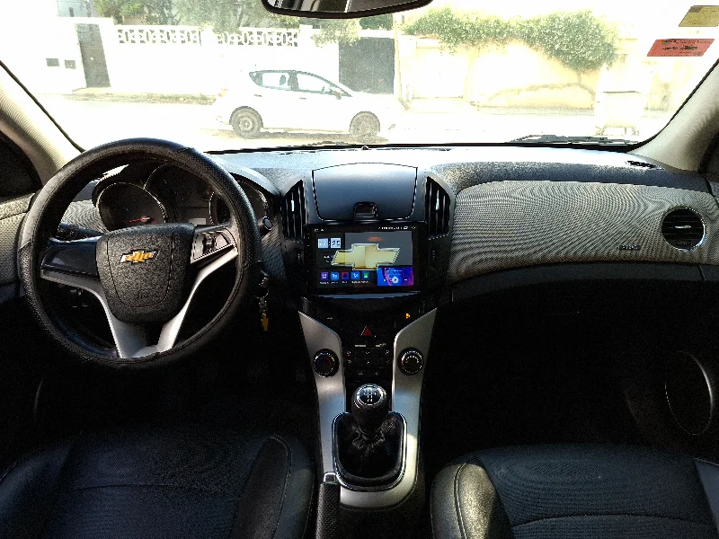 Chevrolet CRUZE - Photo 10
