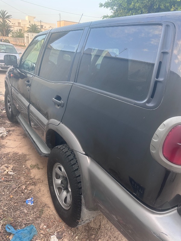Nissan Autres Diesel 2004 - Image de l'annonce