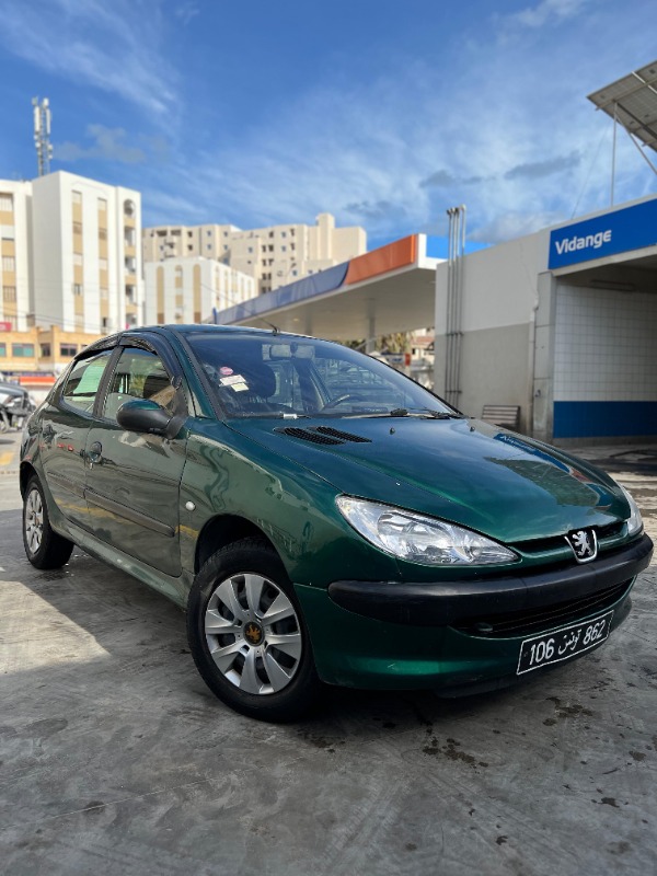 Peugeot 206 Essence 2002 - Image de l'annonce