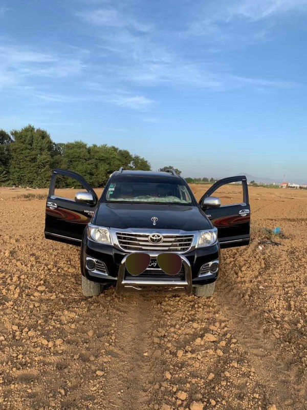 Toyota Hilux ndhifa barcha mta3 ksiba  - Image de l'annonce