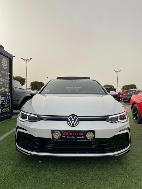 Volkswagen Golf 8 Essence 2020 - Image de l'annonce