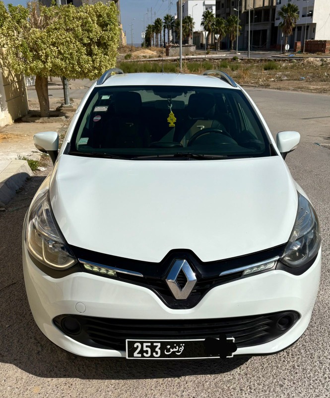 Renault Clio Essence 2015 - Image de l'annonce