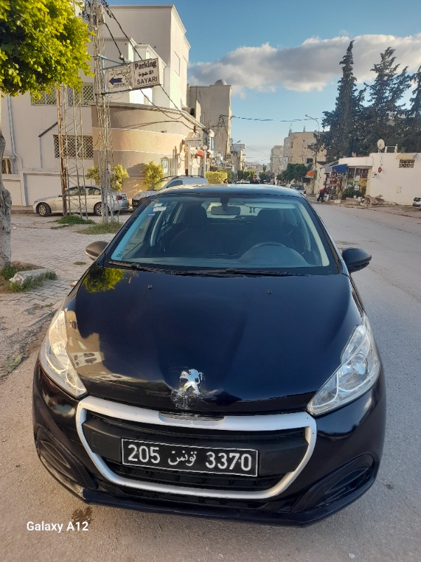 Peugeot 208 Essence 2018 - Image de l'annonce