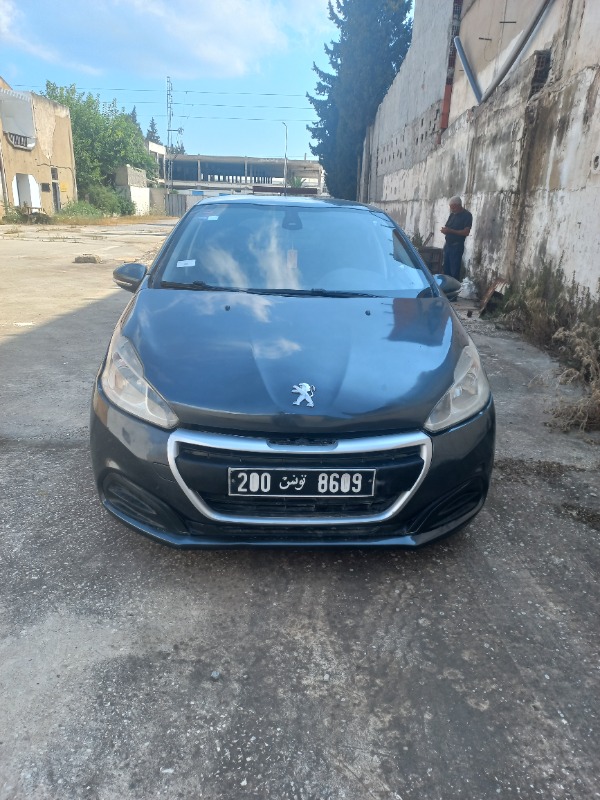 Peugeot 208 Essence 2017 - Image de l'annonce