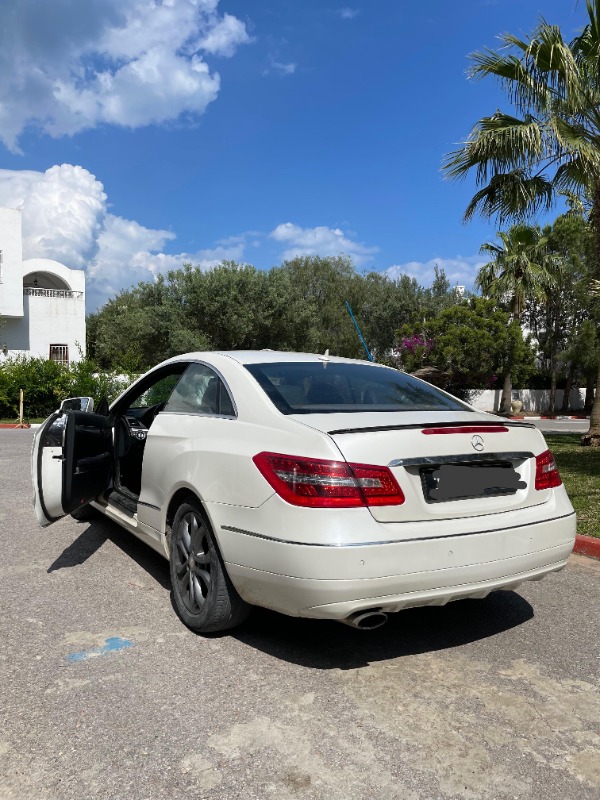 Mercedes 200 Diesel 2010 - Image de l'annonce