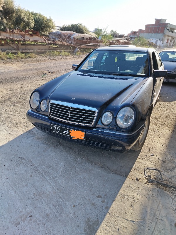 Mercedes Autres Essence 1997 - Image de l'annonce
